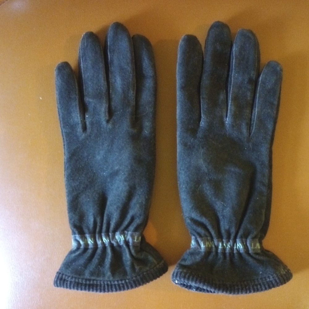Neutral Black Suede Gloves w/ Warm Lining